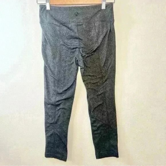 Prana Women’s Breathe Capri Mid Rise Leggings in Charcoal Gray Size Small - Picture 7 of 14